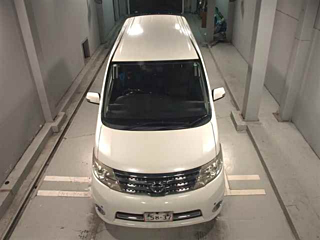 NISSAN SERENA 2010
