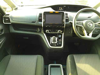 NISSAN SERENA 2019