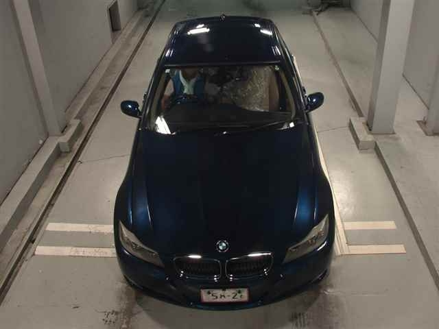 BMW 3 SERIES 2010