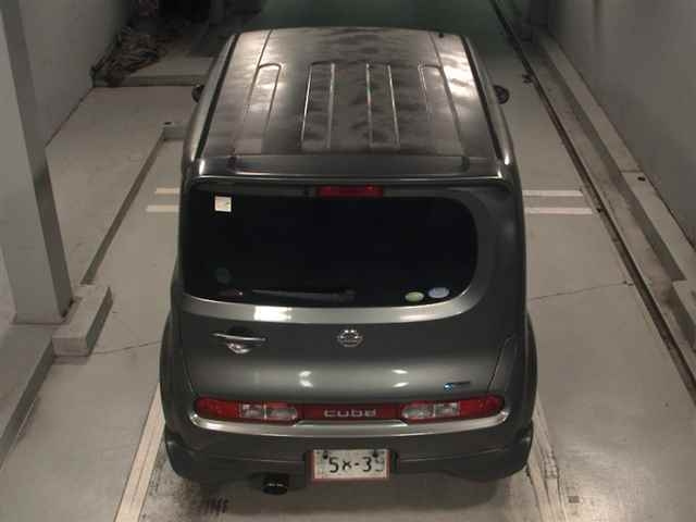NISSAN CUBE 2010