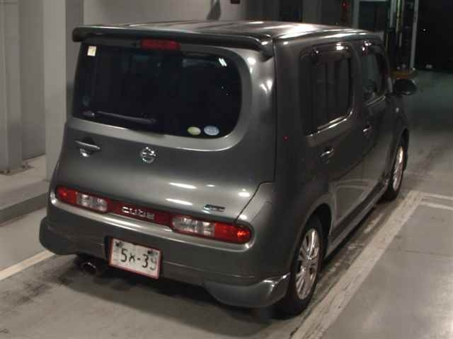 NISSAN CUBE 2010