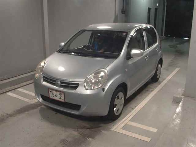 TOYOTA PASSO 2010