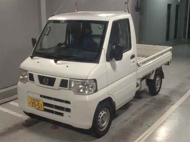 NISSAN CLIPPER TRUCK 2013