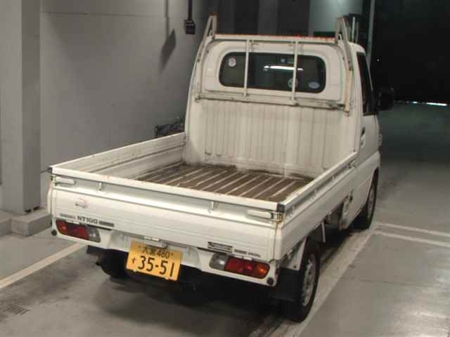 NISSAN CLIPPER TRUCK 2013