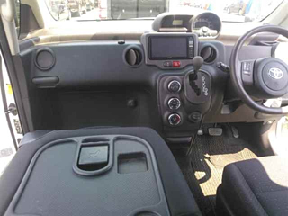 TOYOTA SPADE 2015