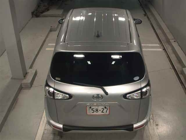 TOYOTA SIENTA 2017