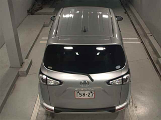 TOYOTA SIENTA 2017