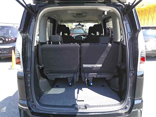 NISSAN SERENA 2019