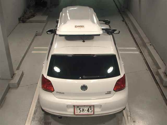 VOLKSWAGEN POLO 2013