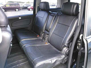 NISSAN SERENA 2013