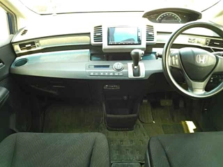 HONDA FREED 2014