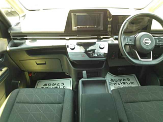 NISSAN SERENA 2023