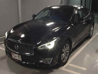 NISSAN FUGA 2020