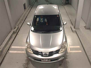 NISSAN TIIDA LATIO 2010