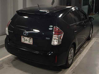 TOYOTA PRIUS ALPHA 2016