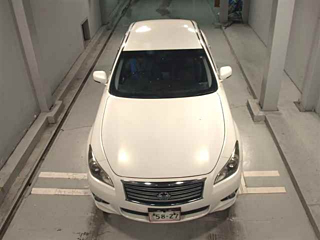 NISSAN FUGA 2010
