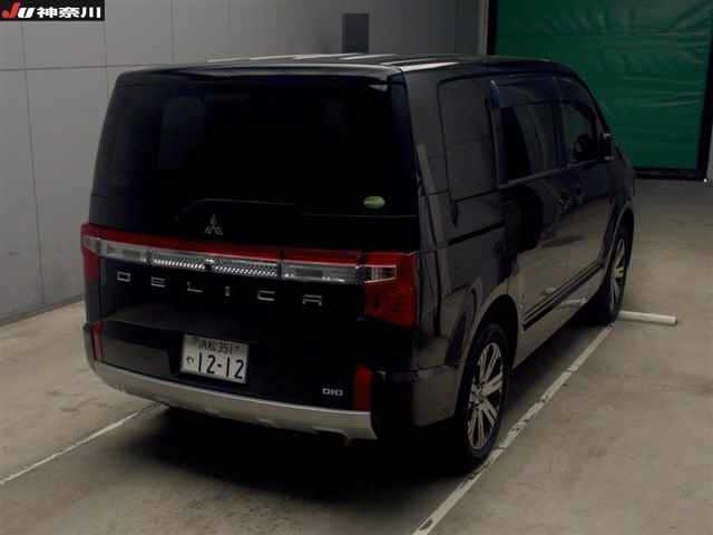 MITSUBISHI DELICA D5 2019