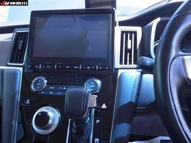 MITSUBISHI DELICA D5 2020