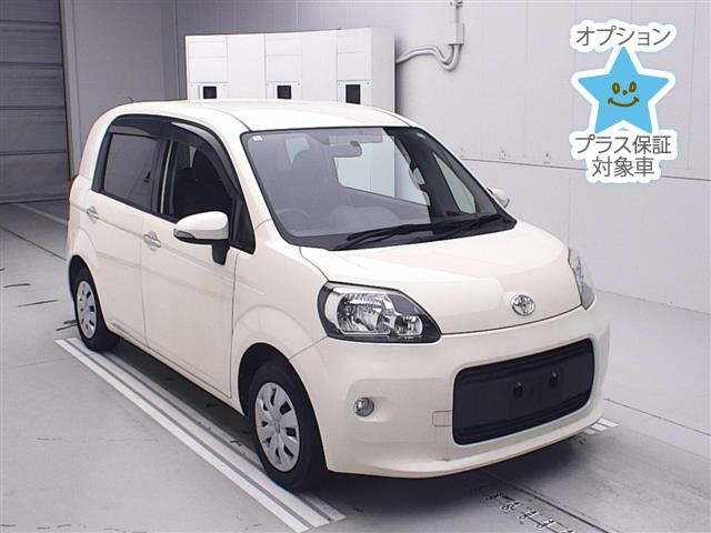 TOYOTA PORTE 2015