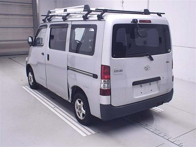 TOYOTA TOWN ACE VAN 2018