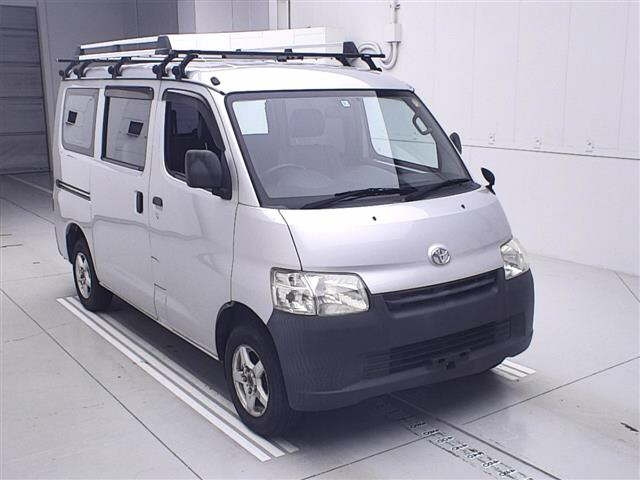 TOYOTA TOWN ACE VAN 2018