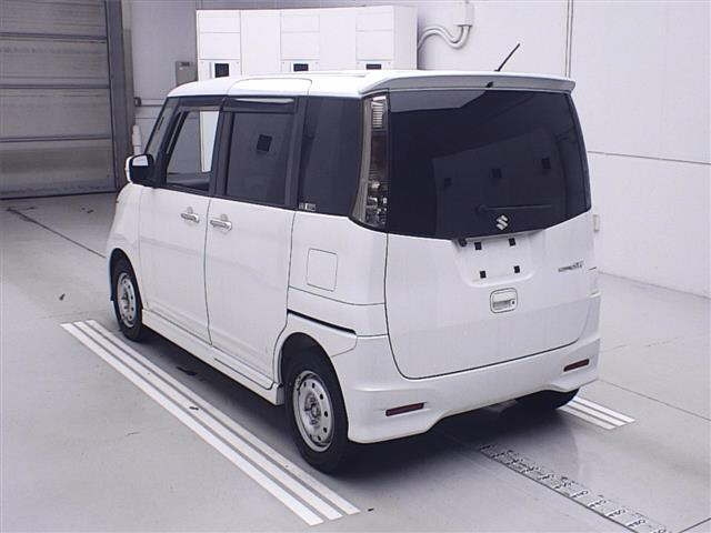 SUZUKI PALETTE 2010