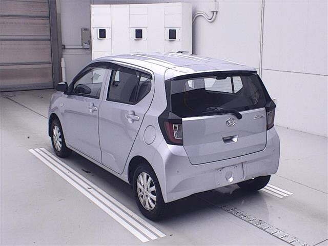 DAIHATSU MIRA E S 2021