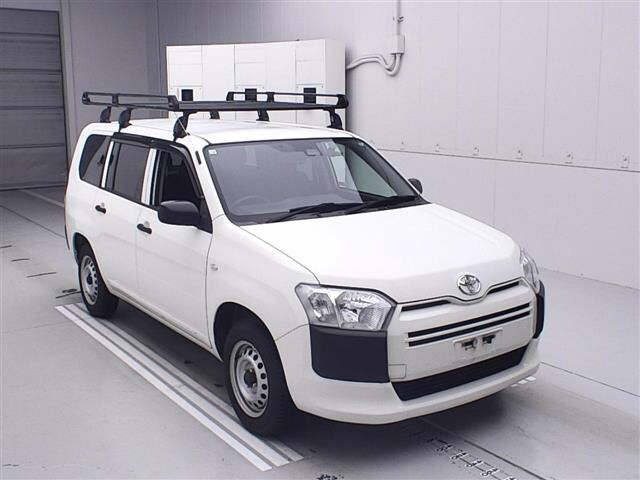TOYOTA PROBOX 2020
