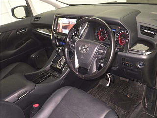 TOYOTA VELLFIRE 2020