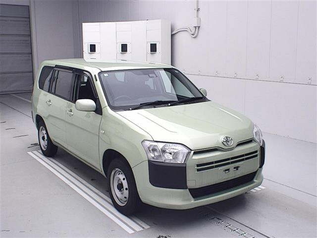 TOYOTA SUCCEED 2020