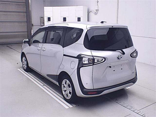 TOYOTA SIENTA 2022