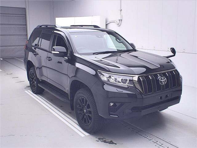TOYOTA LAND CRUISER PRADO 2020