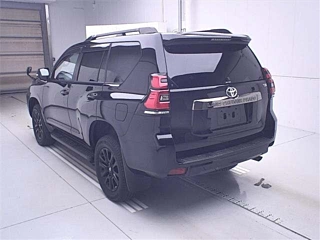 TOYOTA LAND CRUISER PRADO 2020