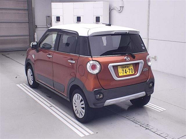 DAIHATSU CAST 2015