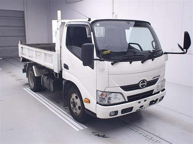 HINO DUTRO 2013