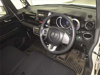 HONDA N BOX 2015