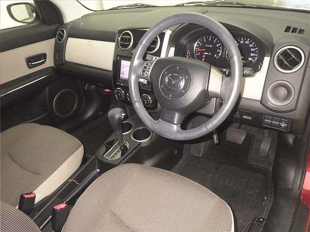 MAZDA VERISA 2011