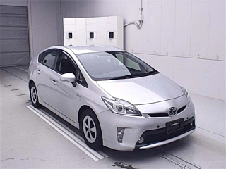 TOYOTA PRIUS 2012