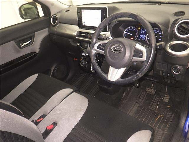DAIHATSU CAST 2015