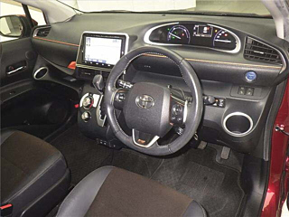 TOYOTA SIENTA 2019