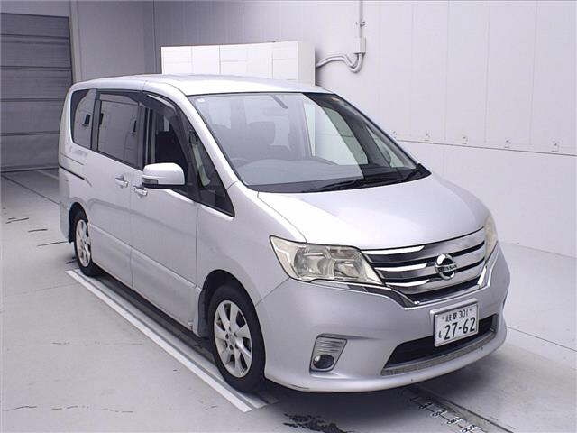 NISSAN SERENA 2012