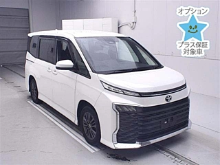 TOYOTA VOXY 2022
