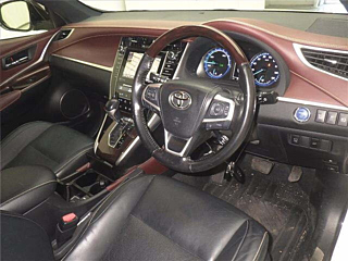 TOYOTA HARRIER 2015