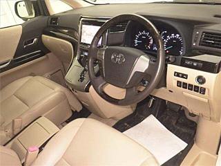 TOYOTA ALPHARD 2013