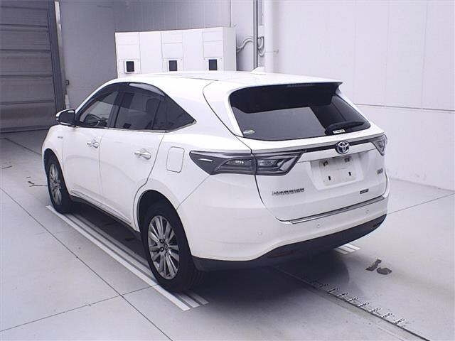 TOYOTA HARRIER 2015
