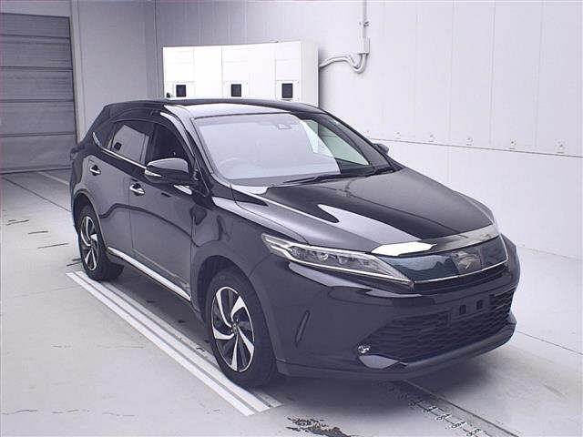 TOYOTA HARRIER 2018