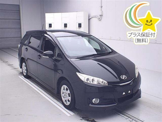 TOYOTA WISH 2016