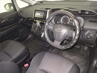 TOYOTA WISH 2016