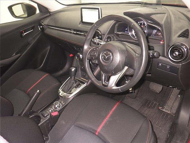 MAZDA DEMIO 2016