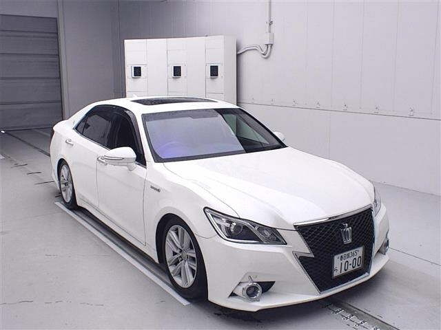 TOYOTA CROWN 2013